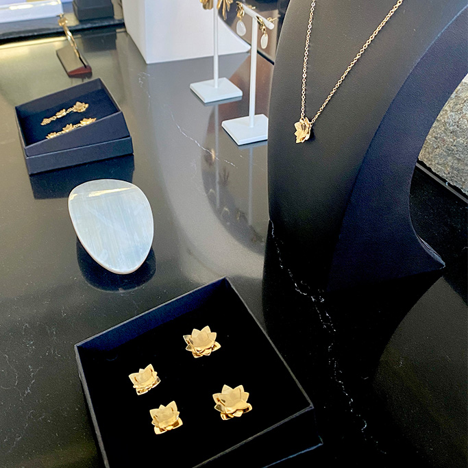 Photo de bijoux de mari&eacute;s, bijouterie lille.